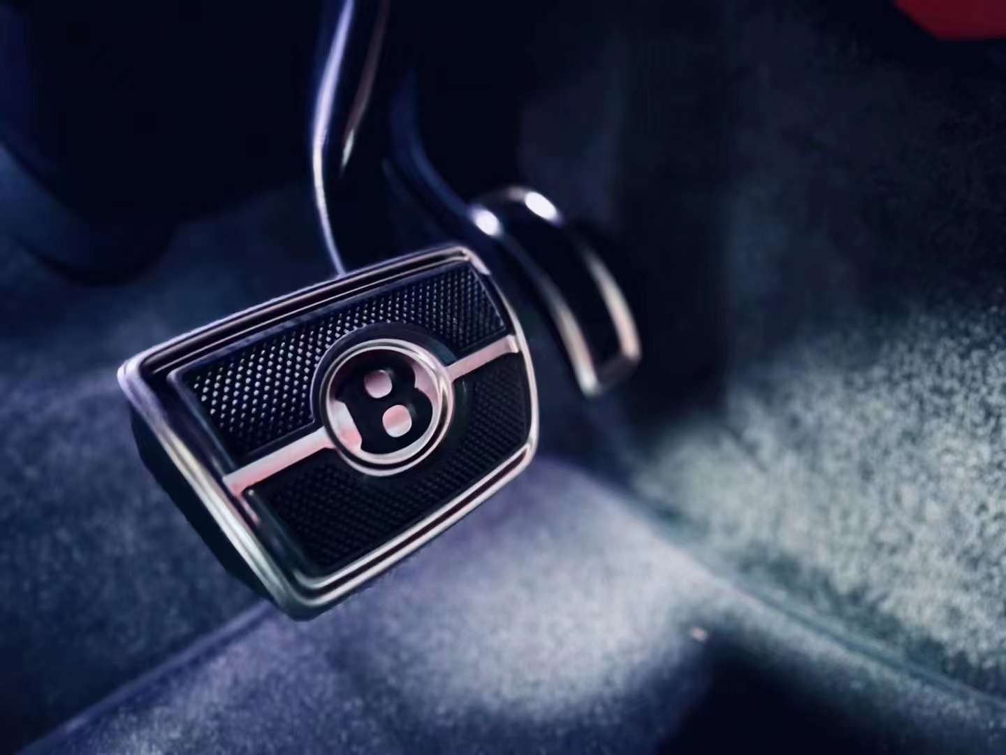 添越降价11万仅259万可入手(图3)