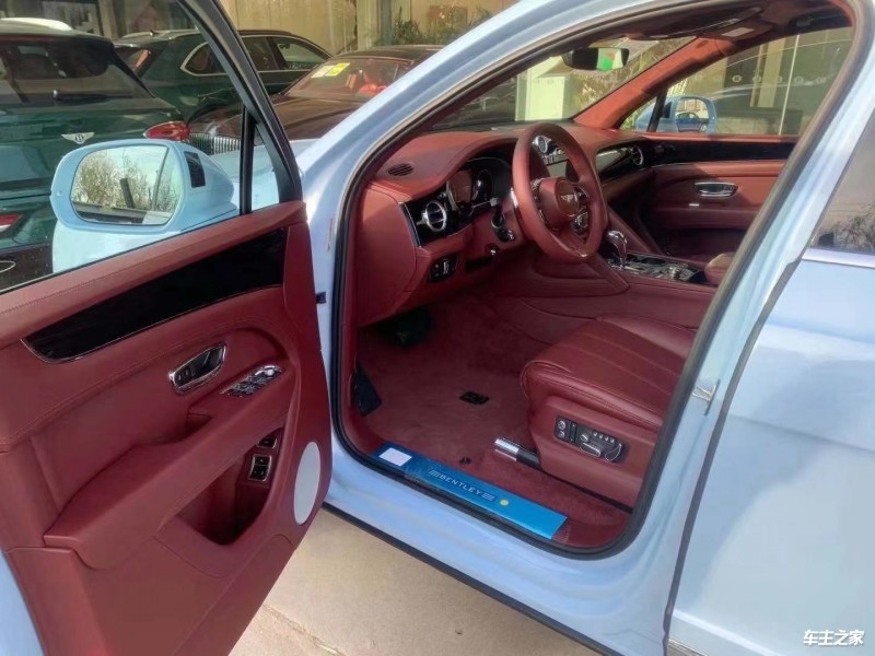 添越降价11万仅259万可入手(图2)