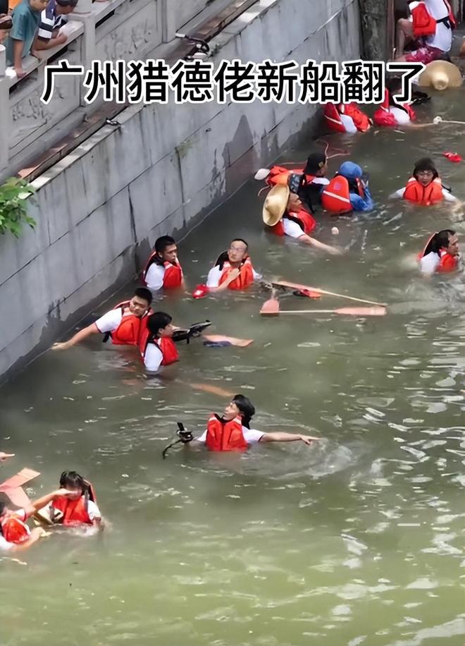 端午还剩1天猎德村的天塌了3条龙舟翻2条原因出在闺女身上(图9)