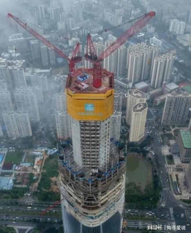 428米海南第一摩天大楼封顶全岛封关实力抢镜(图2)